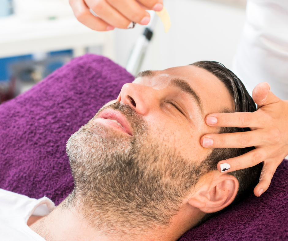 Microblading para hombres: más que una tendencia