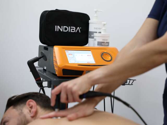 INDIBA facial en Madrid: cómo mejorar la firmeza y luminosidad de la piel sin cirugía